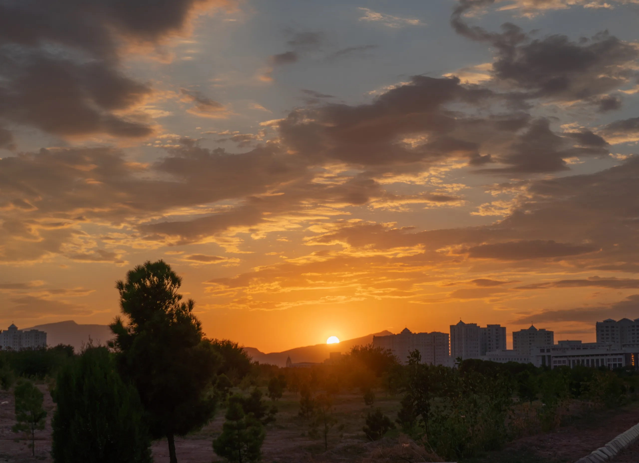 Невероятно красивый закат